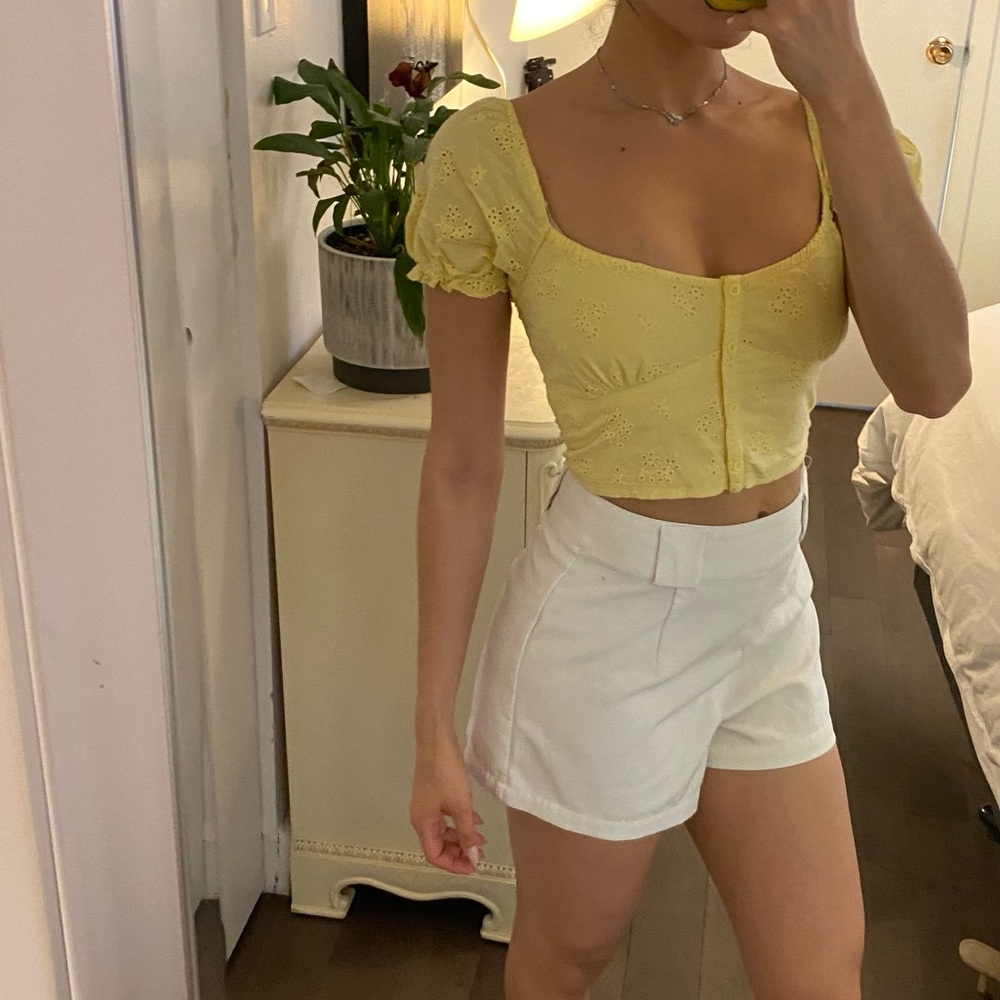 Yellow top